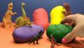【なにがでるかな？】粘土の中から恐竜のおもちゃがどんどん出てくる！！