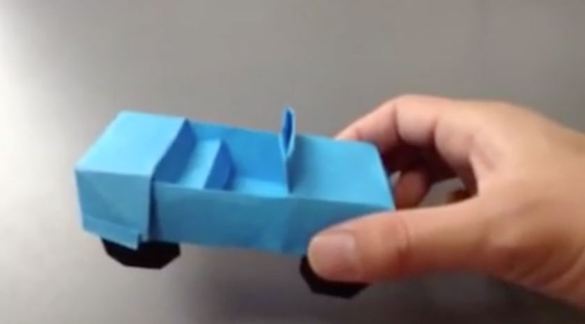 おりがみ 折り紙で車のjeep ジープ をつくる折り方 How To Make A Origami Jeep Car Kidstube キッズチューブ 子どもの学びと遊びに役立つ知育動画配信サービス